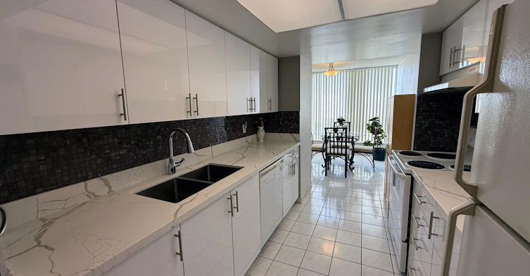 407-3 Rowntree Road, Toronto, ON, M9V 5G8 - 4
