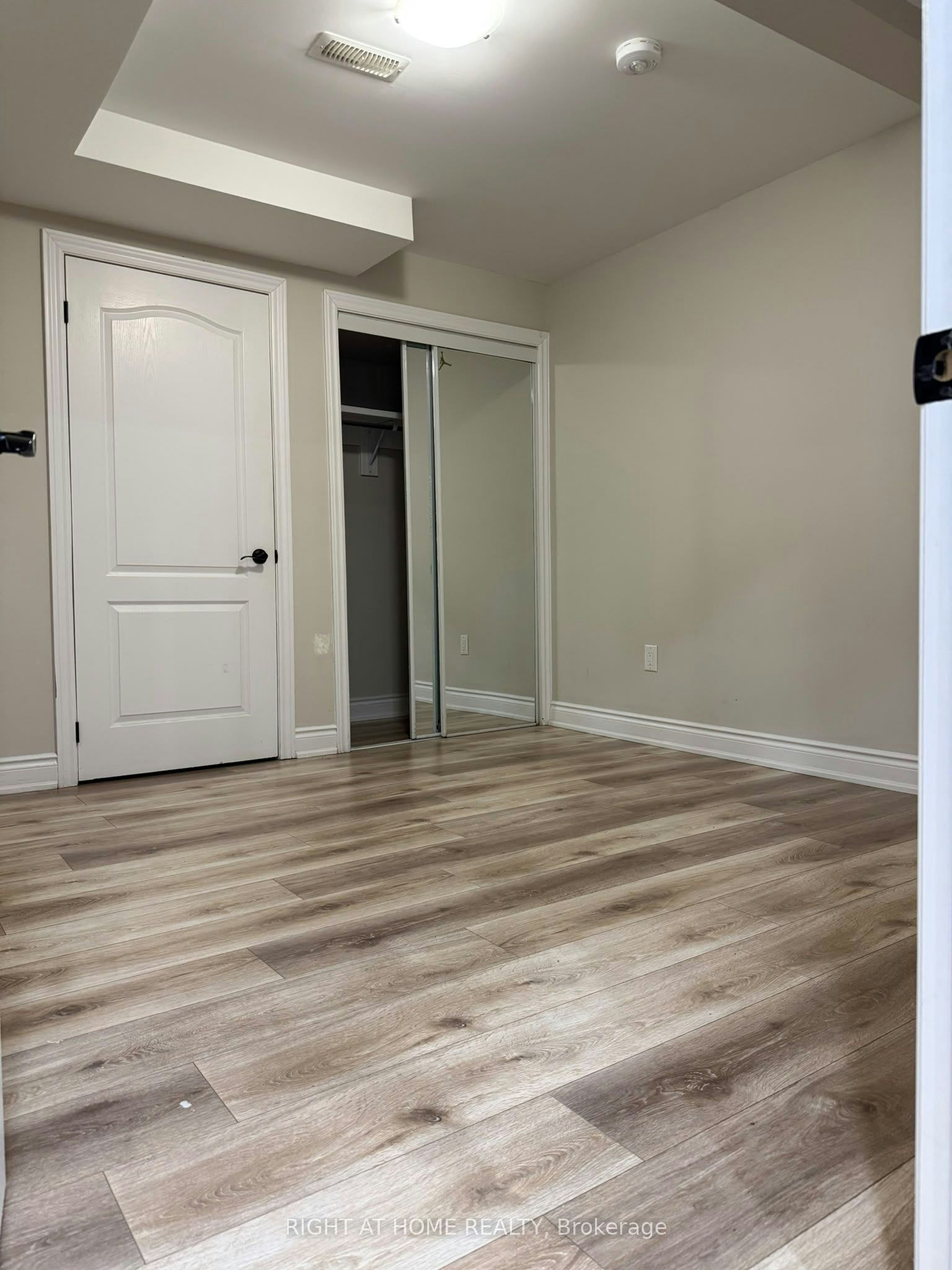 Basement-44 Elysian Fields Circle, Brampton, ON, L6Y 6E9 - 9