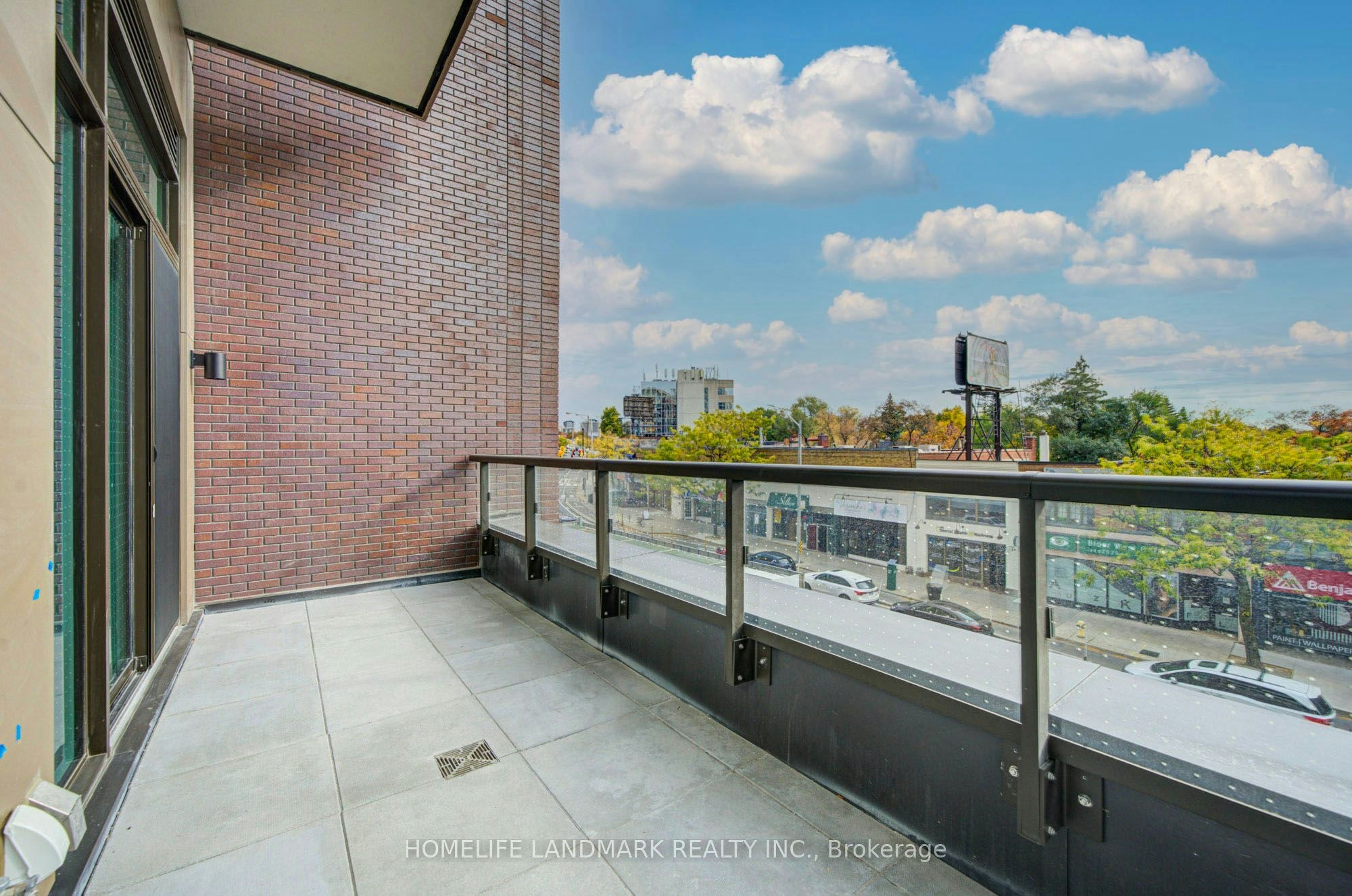 213-2450 Bloor Street W, Toronto, ON, M6S 0A9 - 25