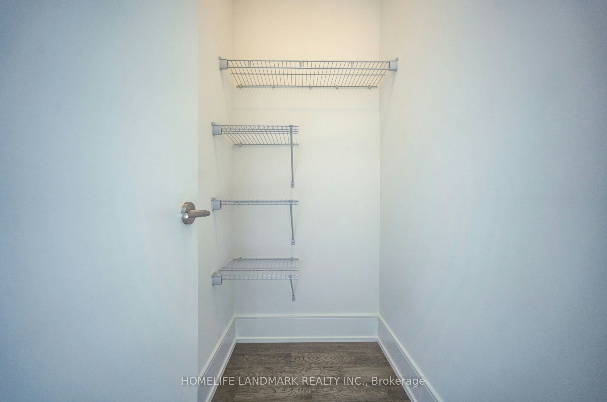 213-2450 Bloor Street W, Toronto, ON, M6S 0A9 - 20
