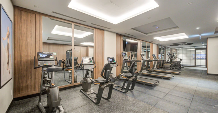 213-2450 Bloor Street W, Toronto, ON, M6S 0A9 - 28