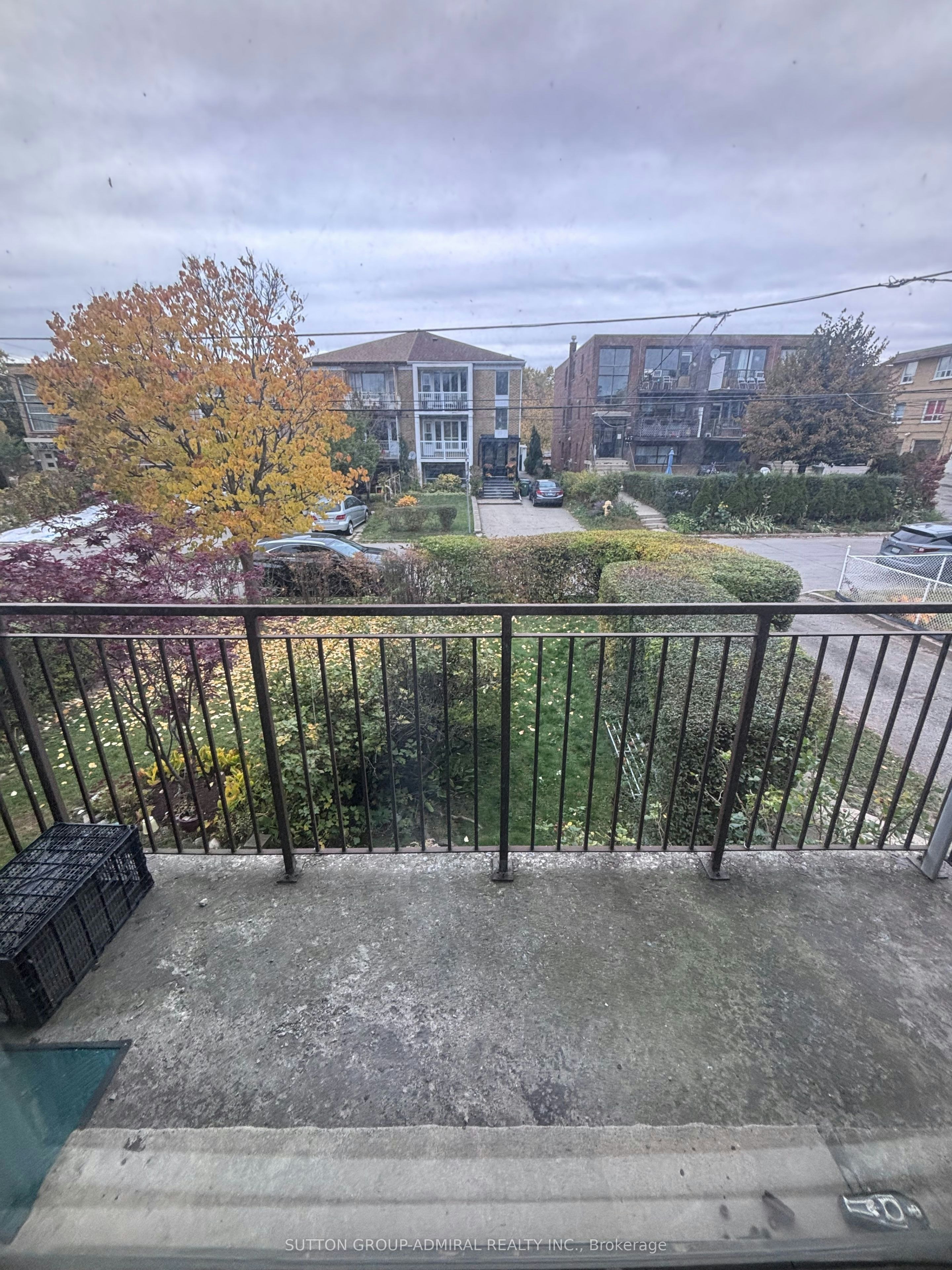 Unit 2-7 Elway Court, Toronto, ON, M6B 2N7 - 8