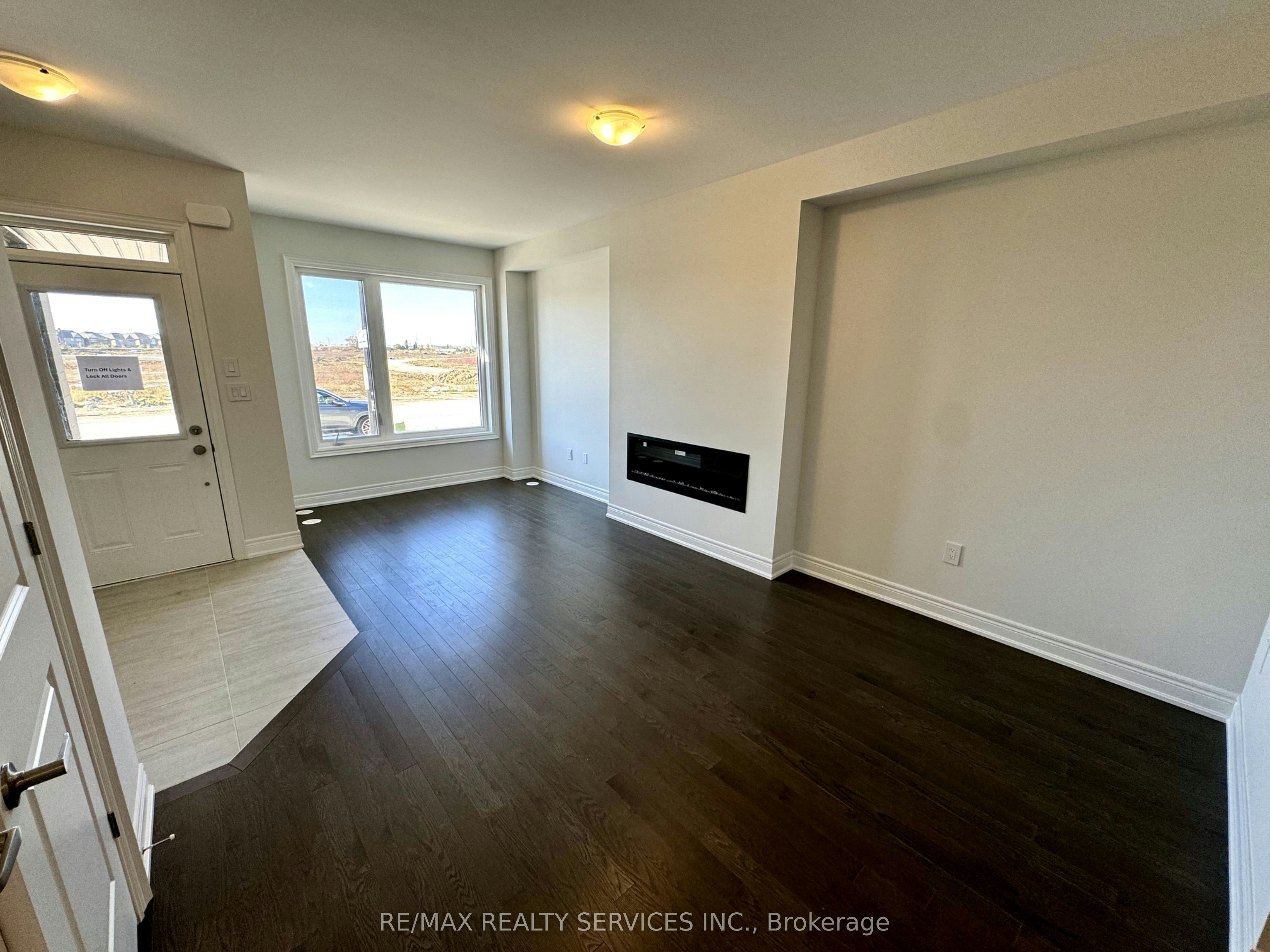 385 Inspire Boulevard, Brampton, ON, L6R 4E4 - 4