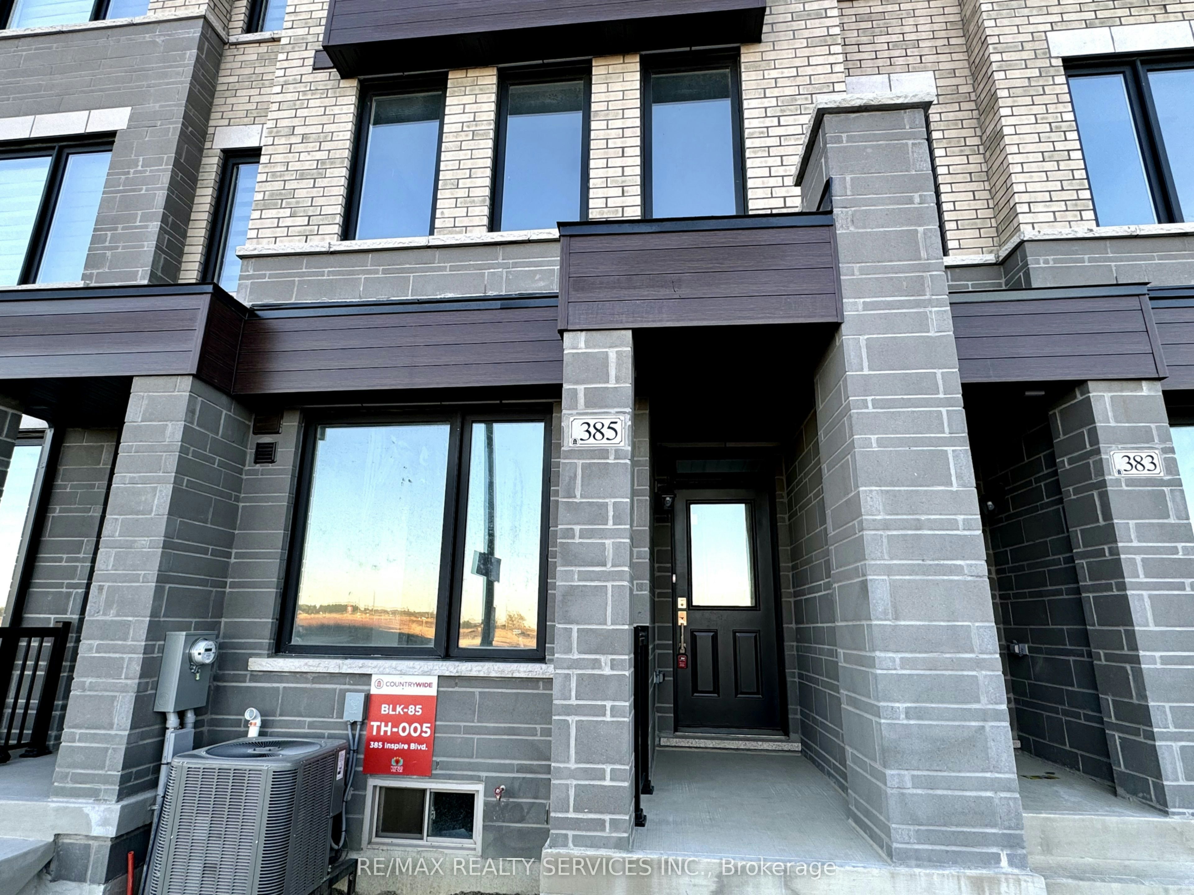 385 Inspire Boulevard, Brampton, ON, L6R 4E4 - 2