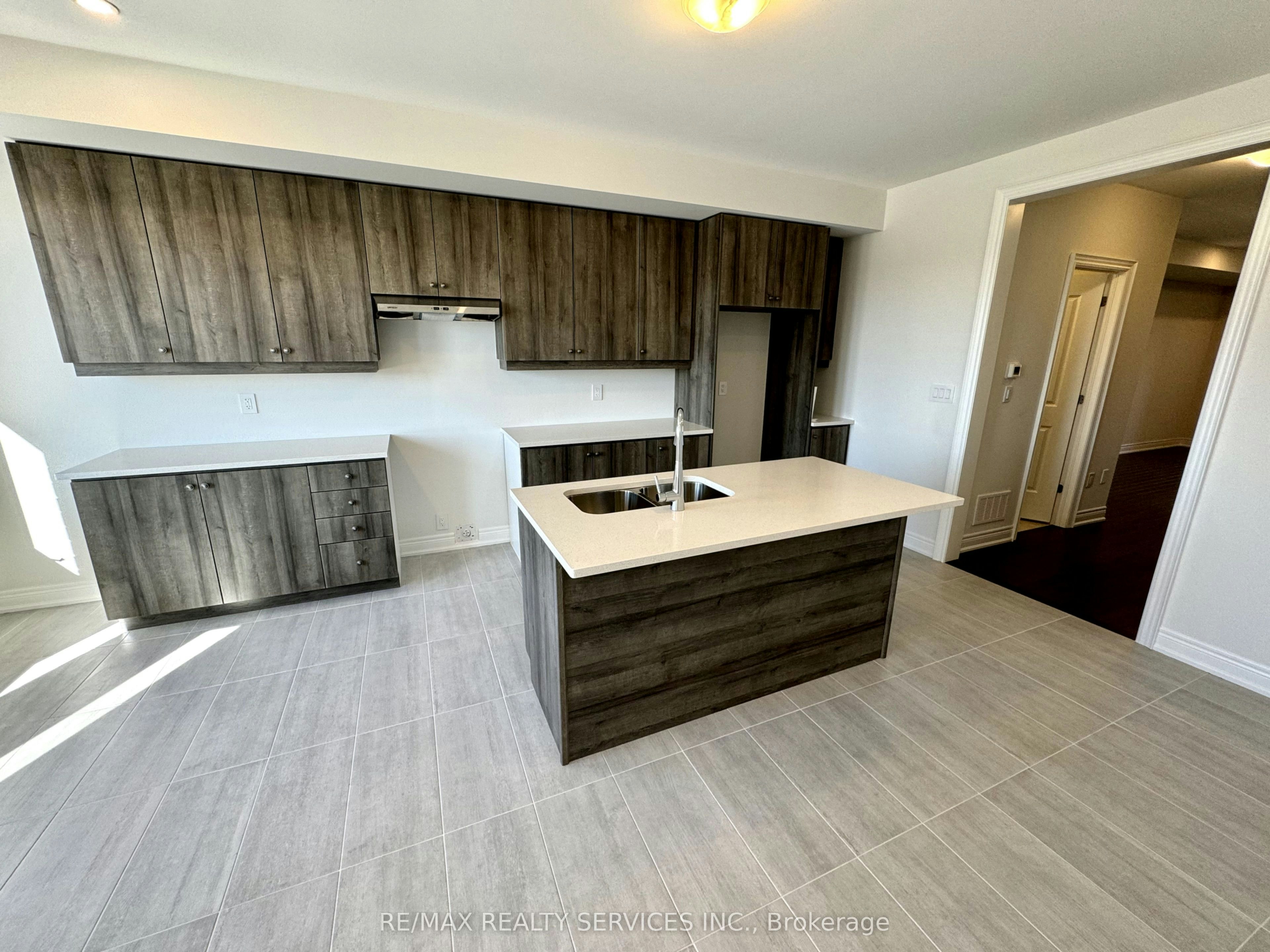 385 Inspire Boulevard, Brampton, ON, L6R 4E4 - 18