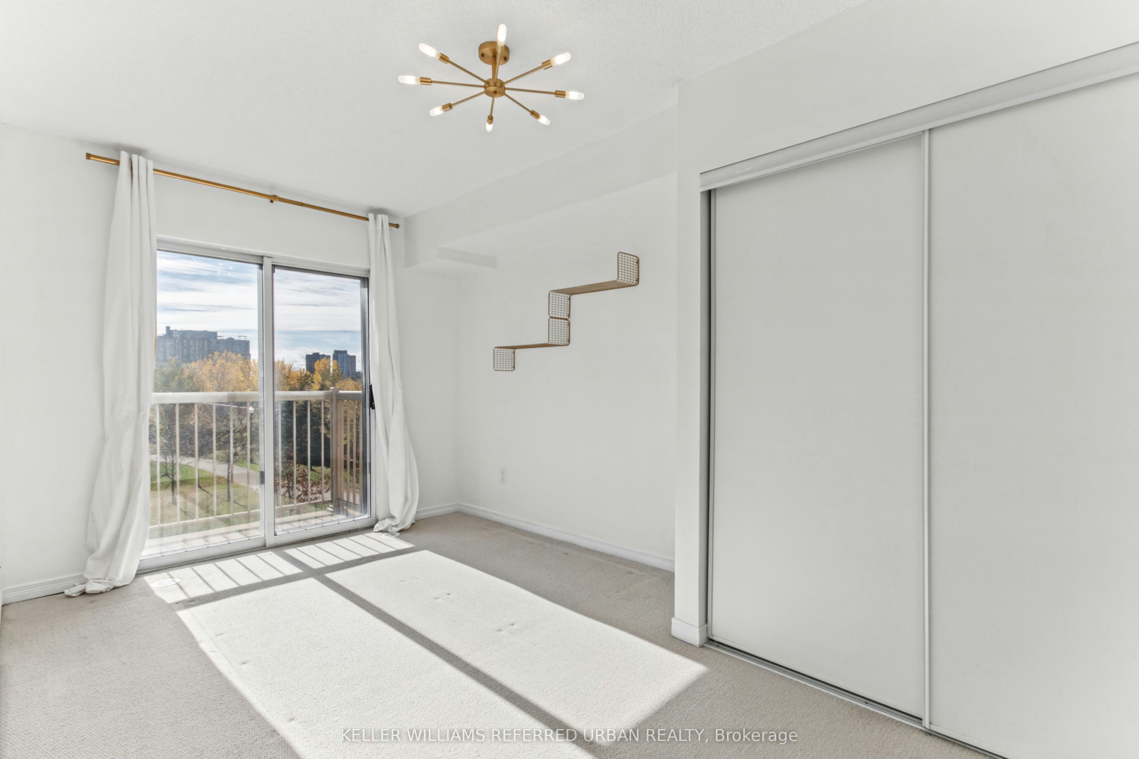 209-20 Foundry Avenue, Toronto, ON, M6H 4L1 - 20