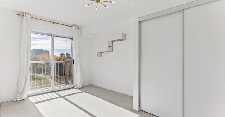 209-20 Foundry Avenue, Toronto, ON, M6H 4L1 - 20