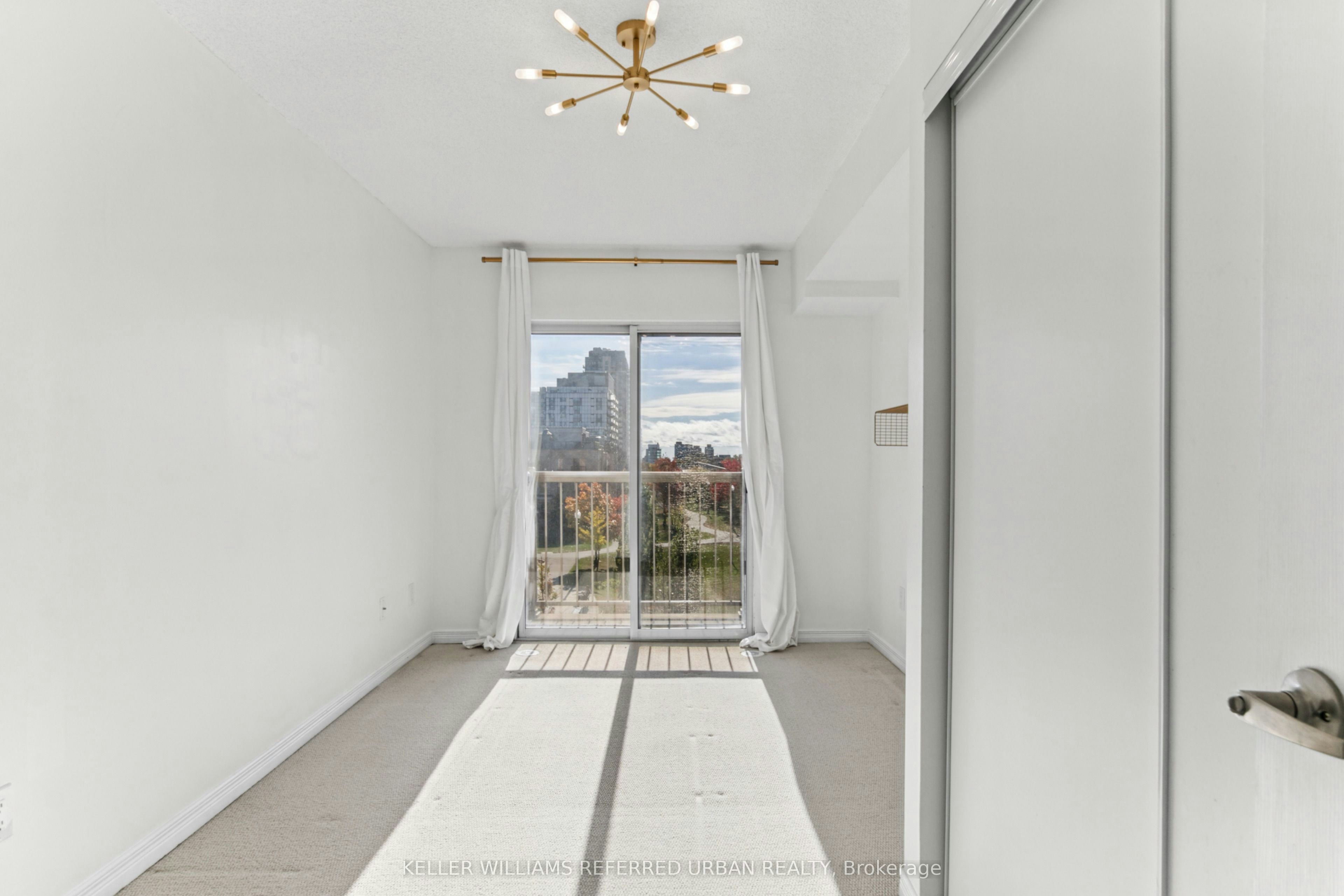 209-20 Foundry Avenue, Toronto, ON, M6H 4L1 - 22