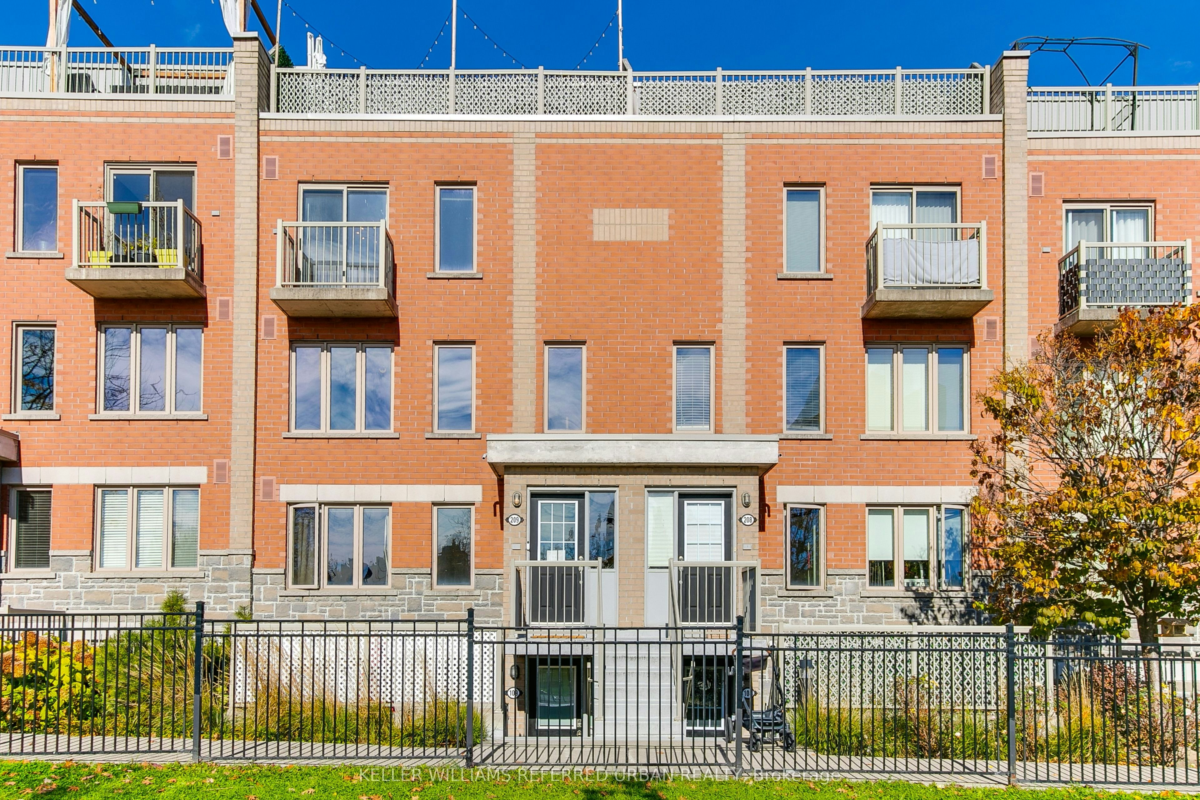 209-20 Foundry Avenue, Toronto, ON, M6H 4L1 - 34
