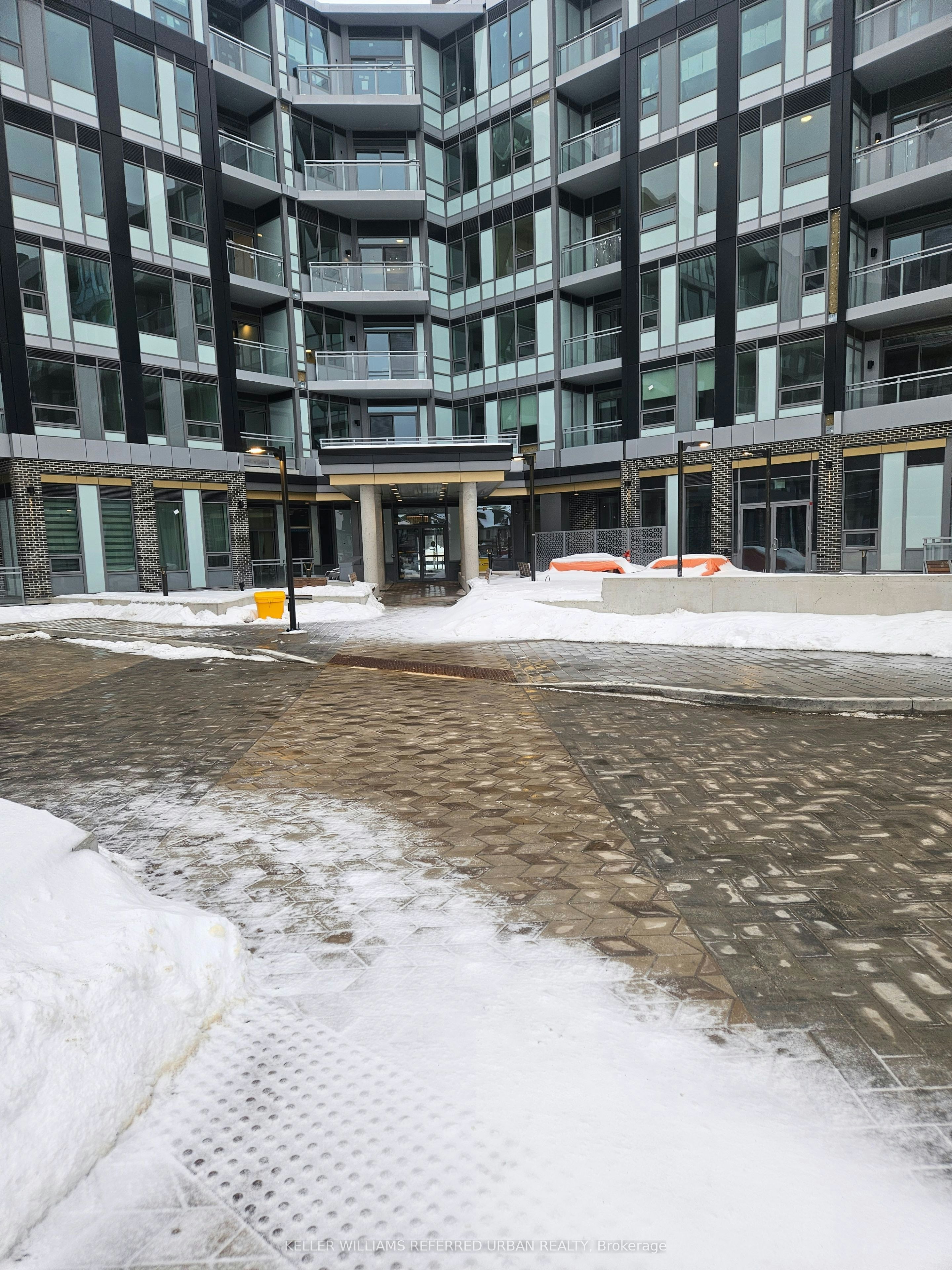 125-2501 Saw Whet Boulevard, Oakville, ON, L6M 5N2