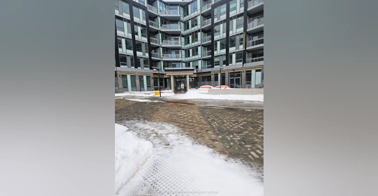 125-2501 Saw Whet Boulevard, Oakville, ON, L6M 5N2