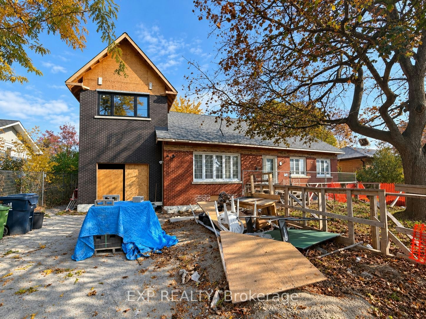 17 Windsor Road, Toronto, ON, M9R 3G2