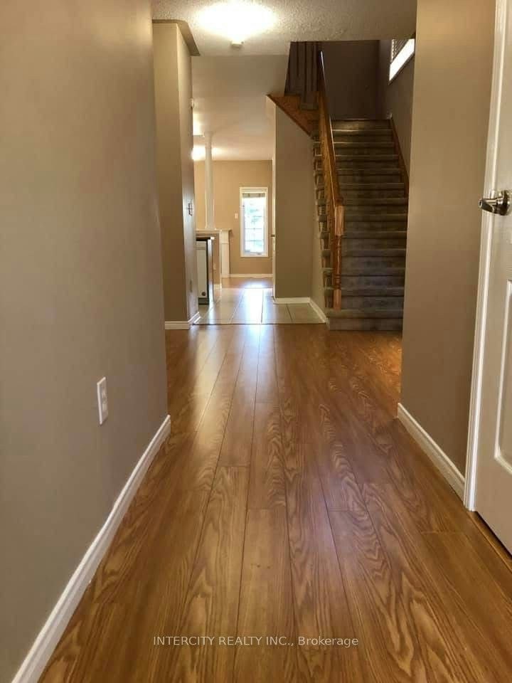 4 Pennyroyal Crescent, Brampton, ON, L6S 6J8 - 2