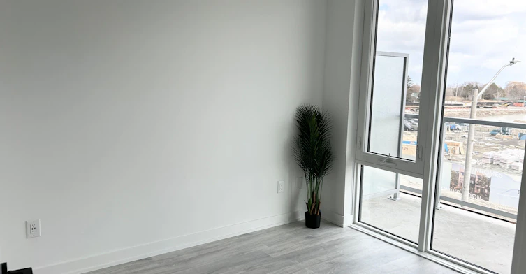 320-220 Missinnihe Way, Mississauga, ON, L5H 0A9 - 7