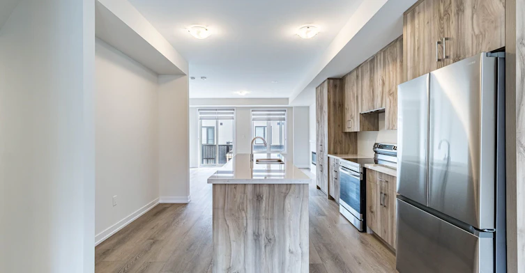 1330 Shevchenko Boulevard, Oakville, ON, L6M 5R4 - 5