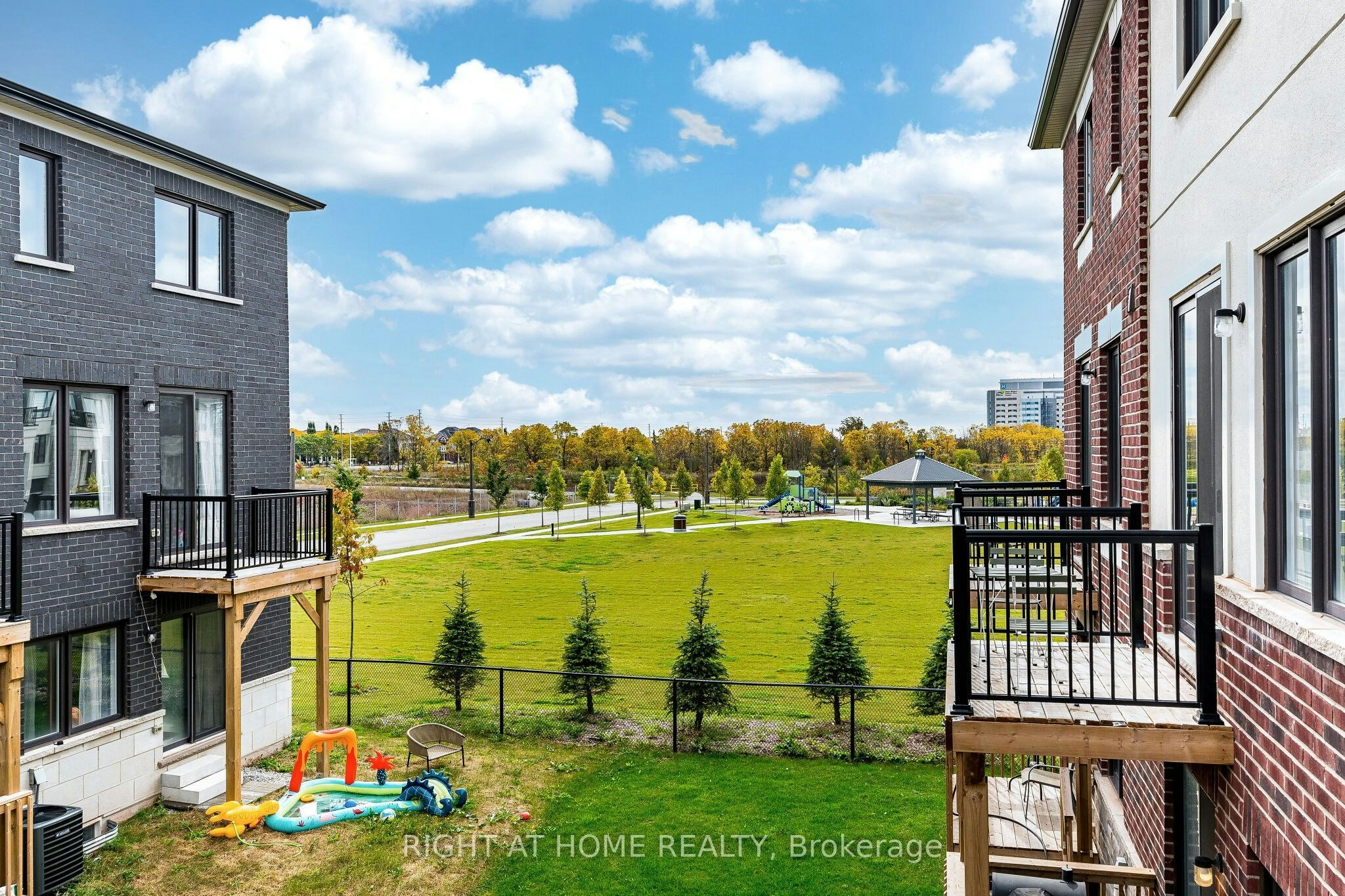 1330 Shevchenko Boulevard, Oakville, ON, L6M 5R4 - 16
