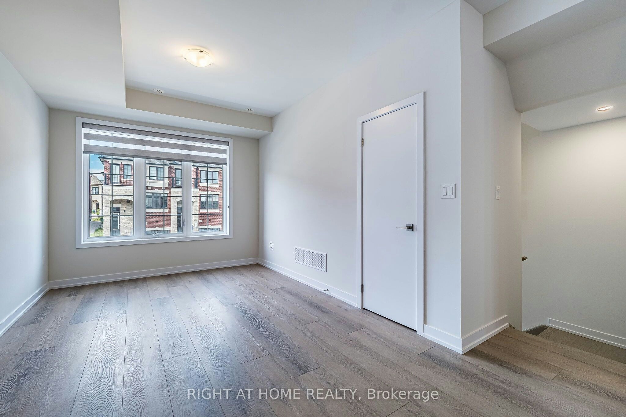 1330 Shevchenko Boulevard, Oakville, ON, L6M 5R4 - 10