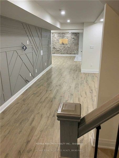 265 Swindale Crescent, Milton, ON, L9T 0T7 - 4