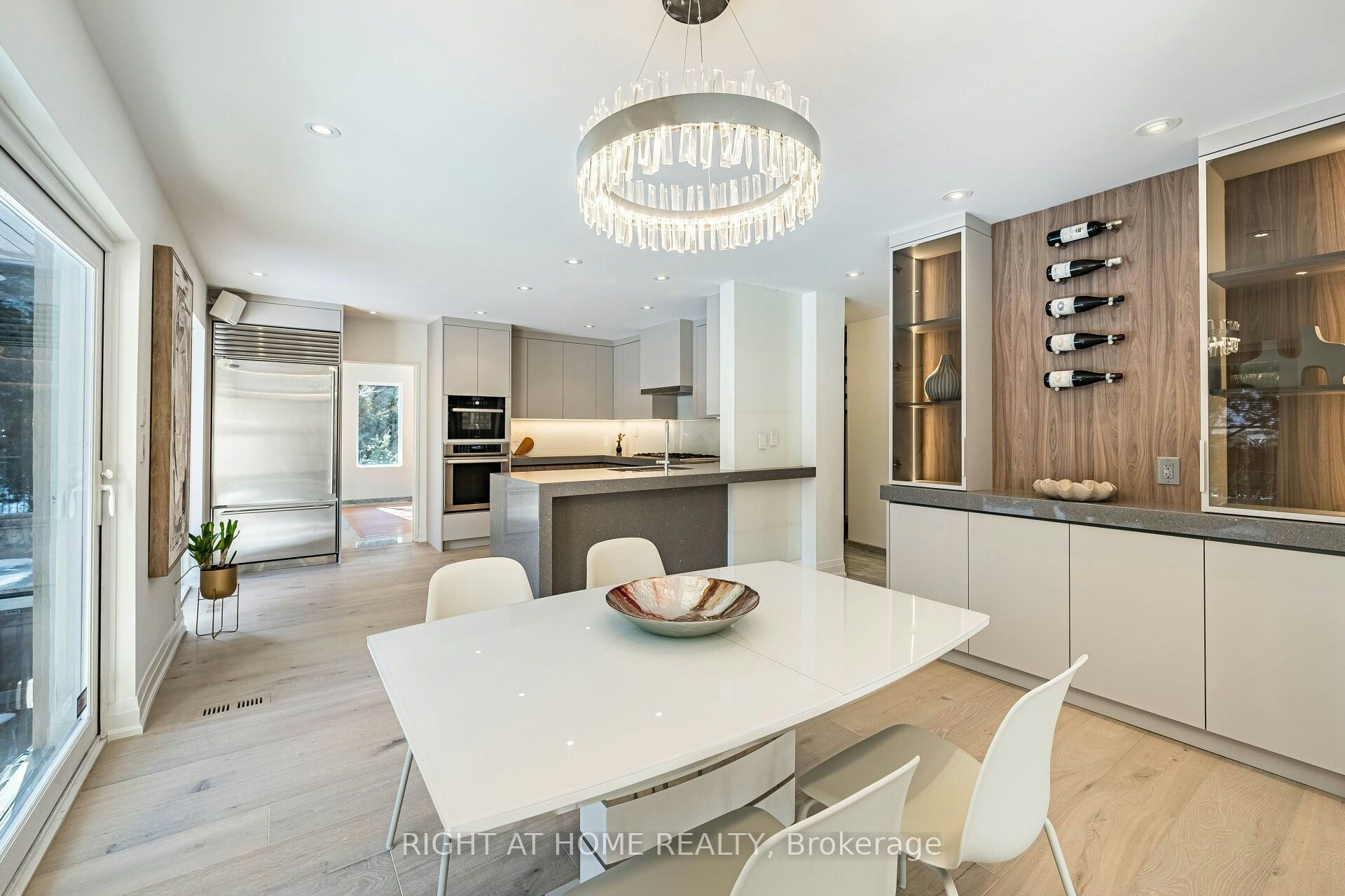 1 Friars Lane, Toronto, ON, M9A 1T6 - 16