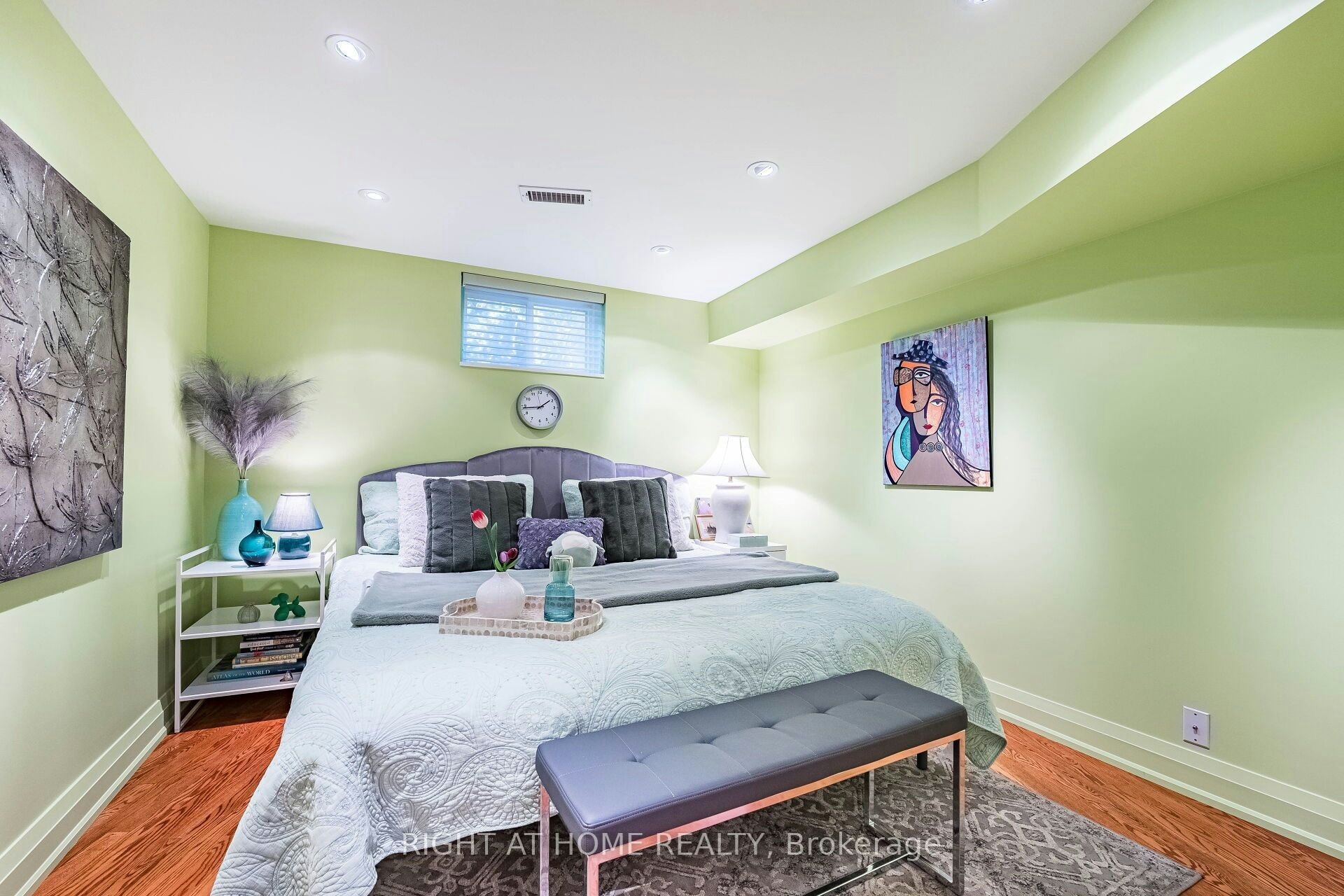 1 Friars Lane, Toronto, ON, M9A 1T6 - 22