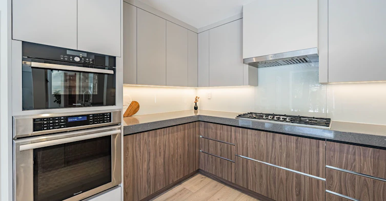 1 Friars Lane, Toronto, ON, M9A 1T6 - 14