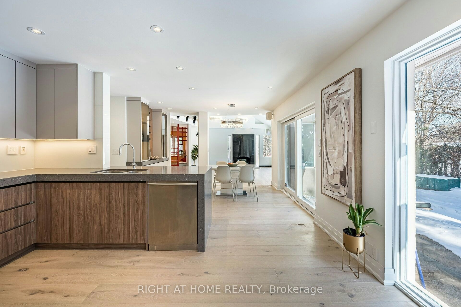 1 Friars Lane, Toronto, ON, M9A 1T6 - 11
