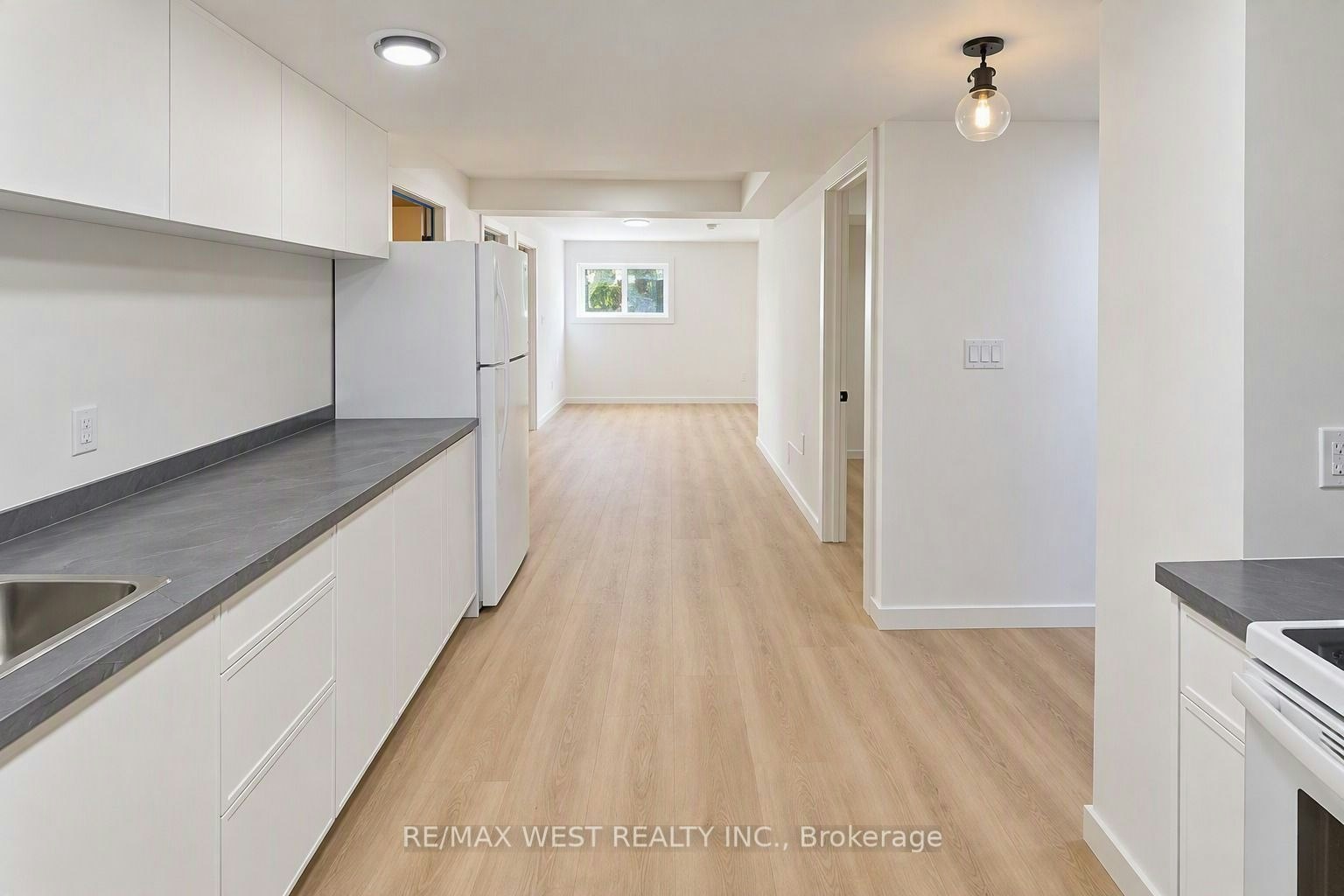 Lower-296 Ruhl Drive, Milton, ON, L9T 8C9 - 4