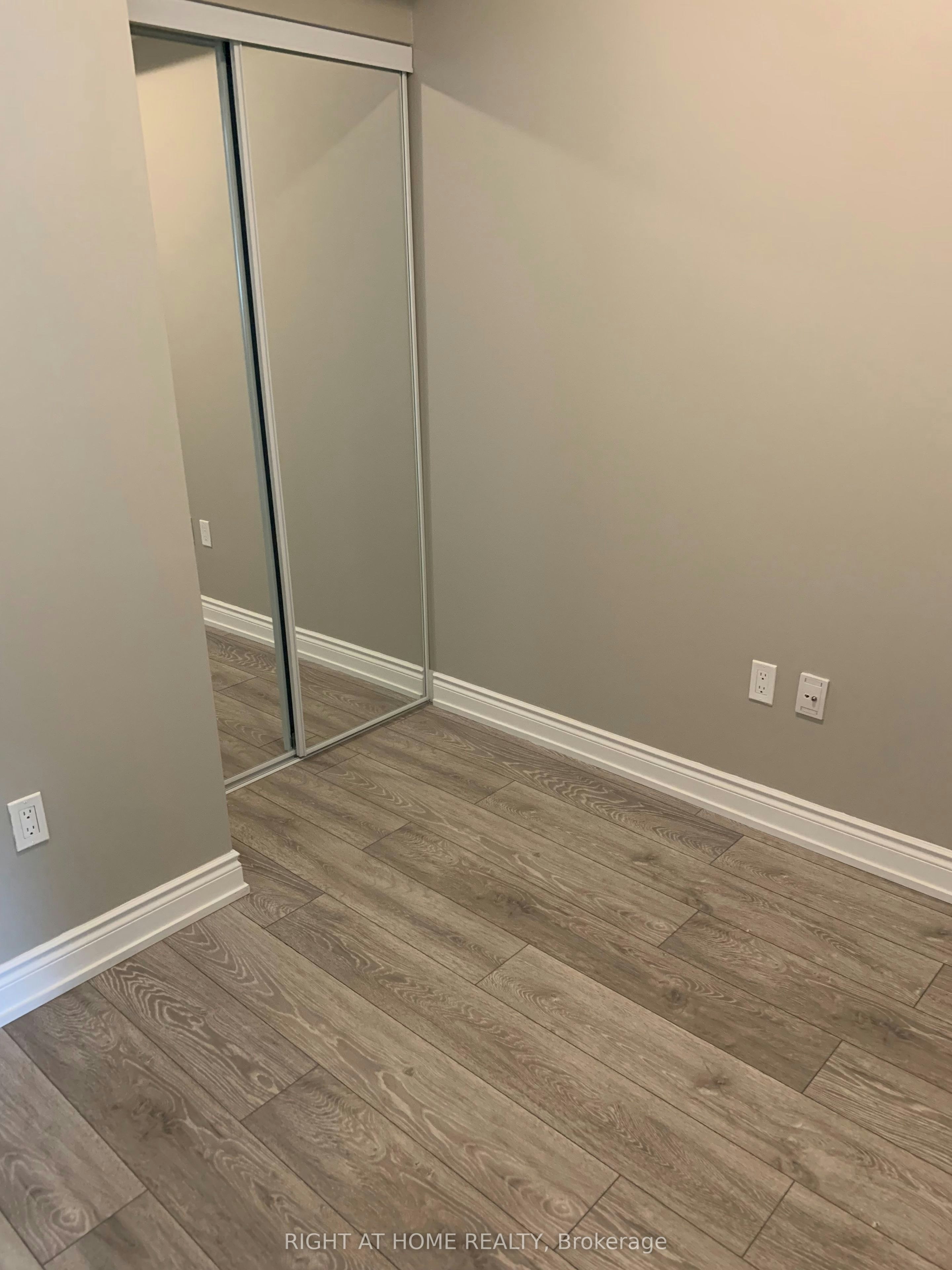 309-1050 Main Street E, Milton, ON, L9T 6H7 - 16