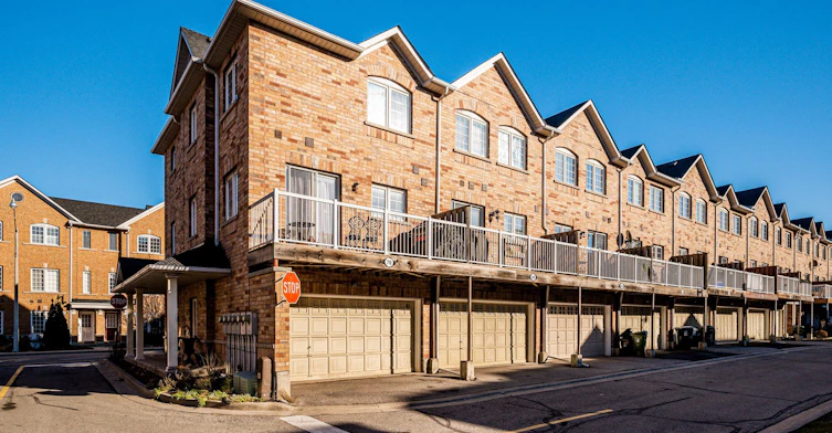 70 Birdstone Crescent, Toronto, ON, M6N 5H5 - 30