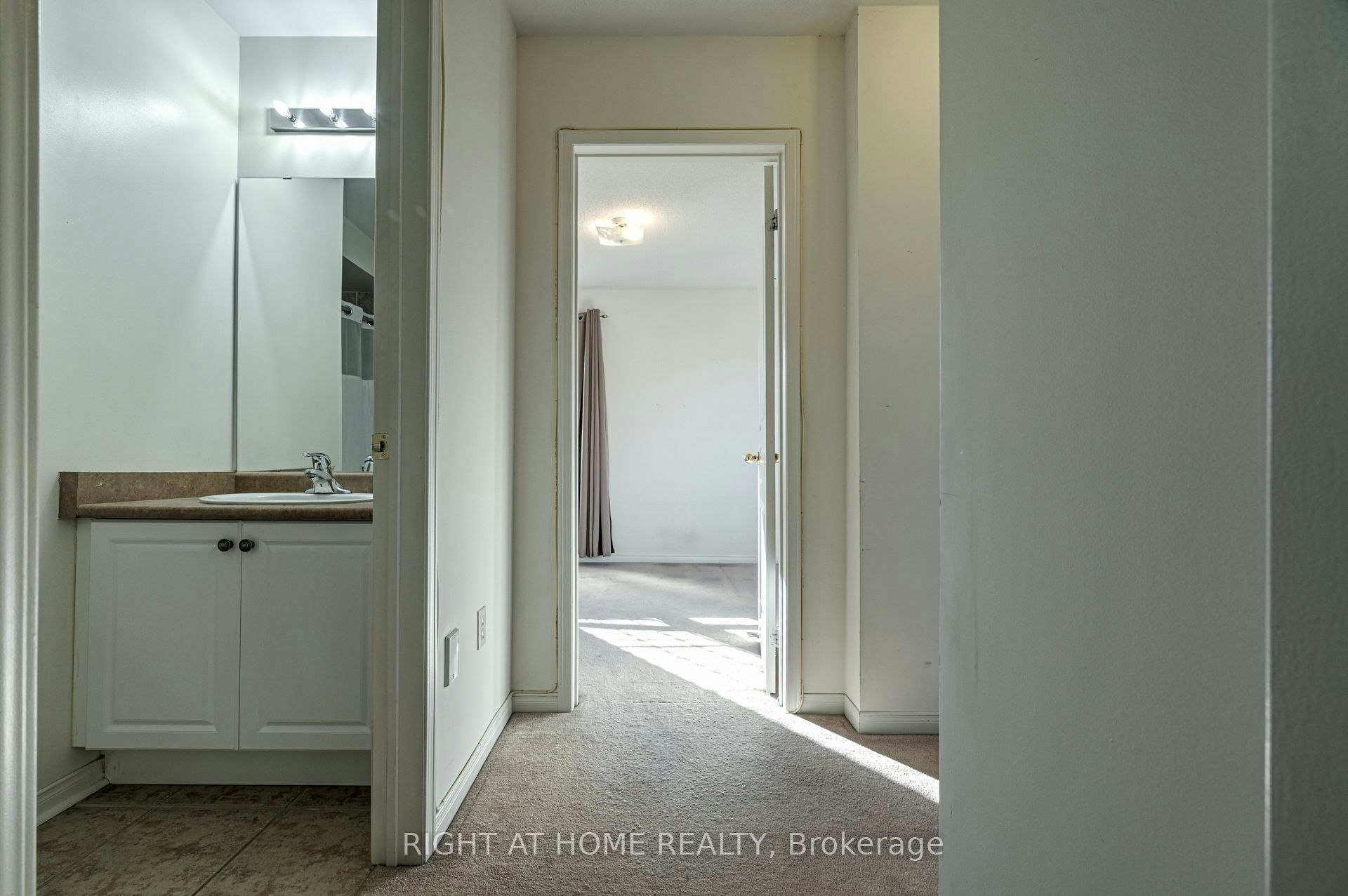 70 Birdstone Crescent, Toronto, ON, M6N 5H5 - 21