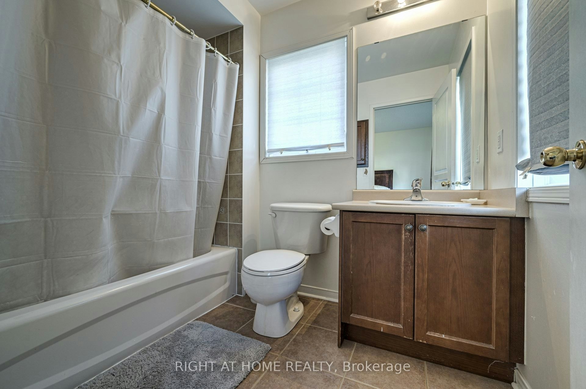 70 Birdstone Crescent, Toronto, ON, M6N 5H5 - 24