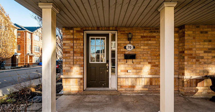70 Birdstone Crescent, Toronto, ON, M6N 5H5 - 2