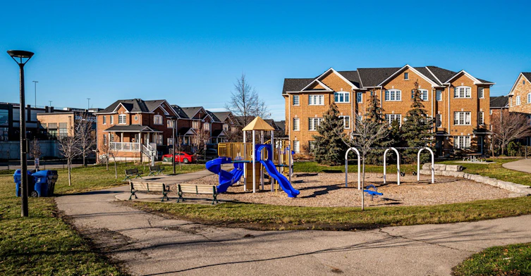 70 Birdstone Crescent, Toronto, ON, M6N 5H5 - 32