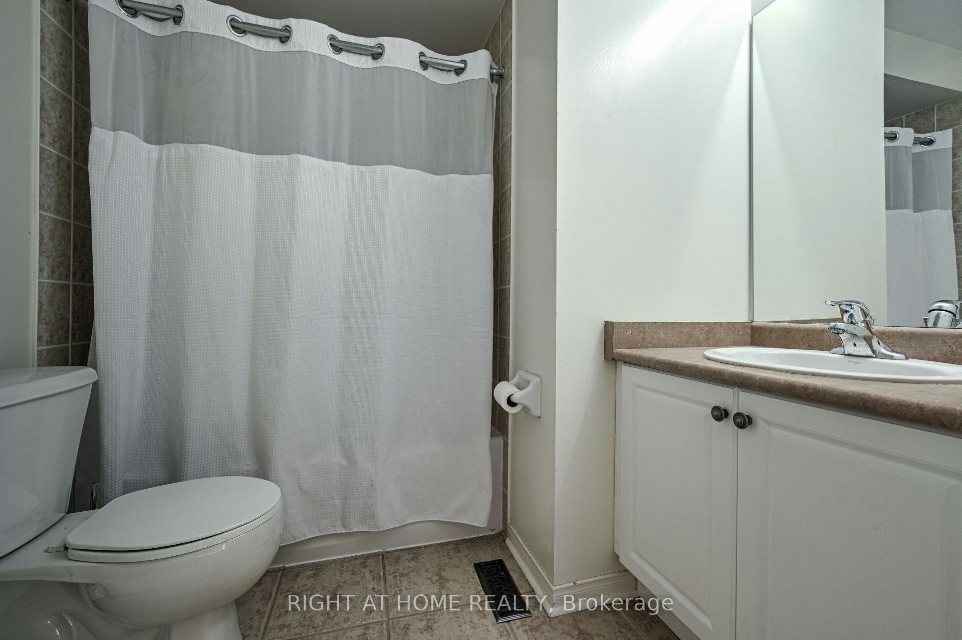 70 Birdstone Crescent, Toronto, ON, M6N 5H5 - 27