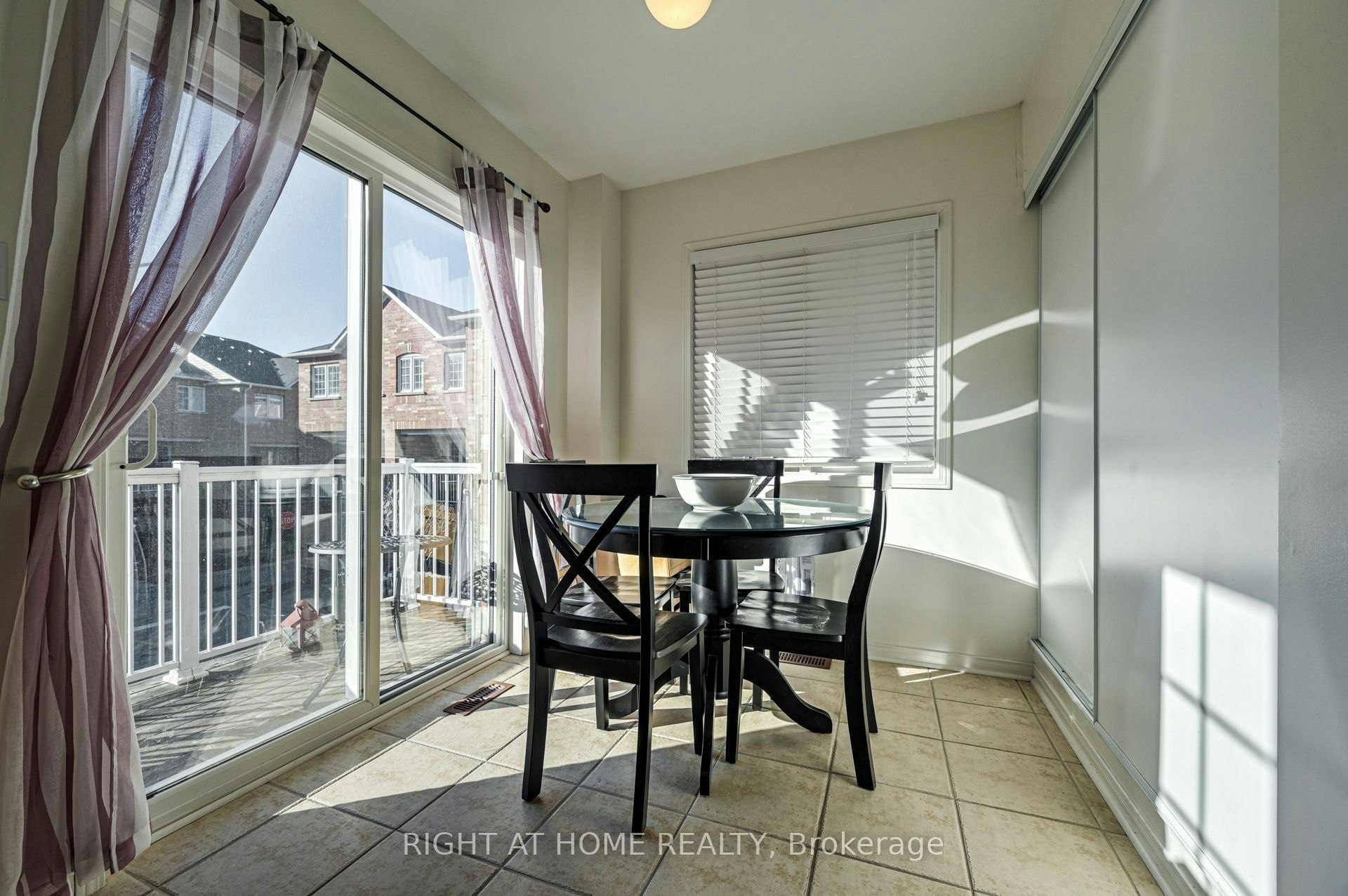 70 Birdstone Crescent, Toronto, ON, M6N 5H5 - 14