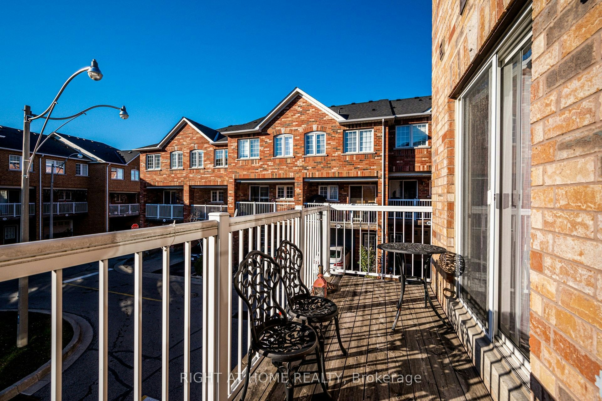 70 Birdstone Crescent, Toronto, ON, M6N 5H5 - 28