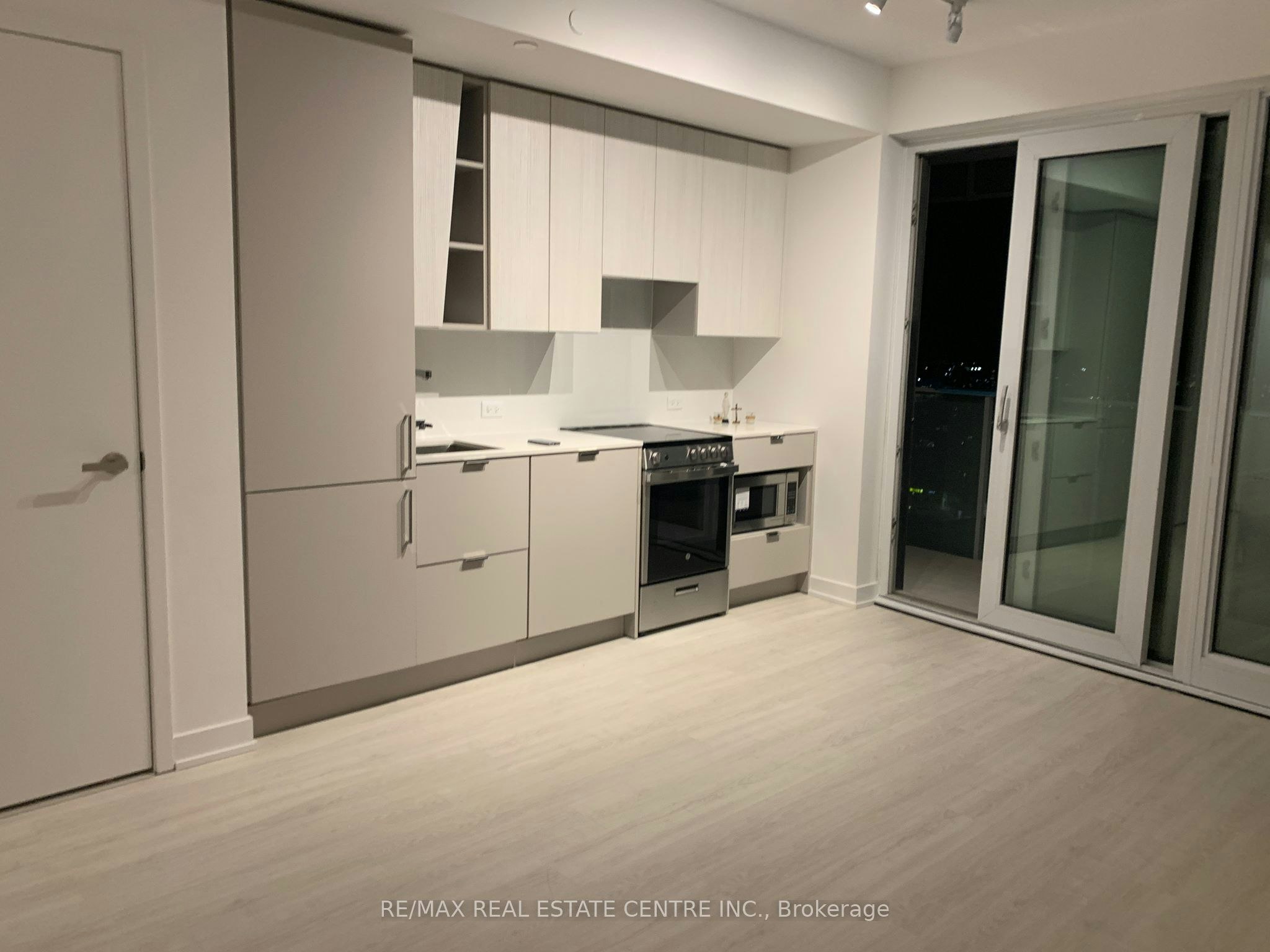 2409-3883 Quartz Road, Mississauga, ON, L5B 0M4 - 15