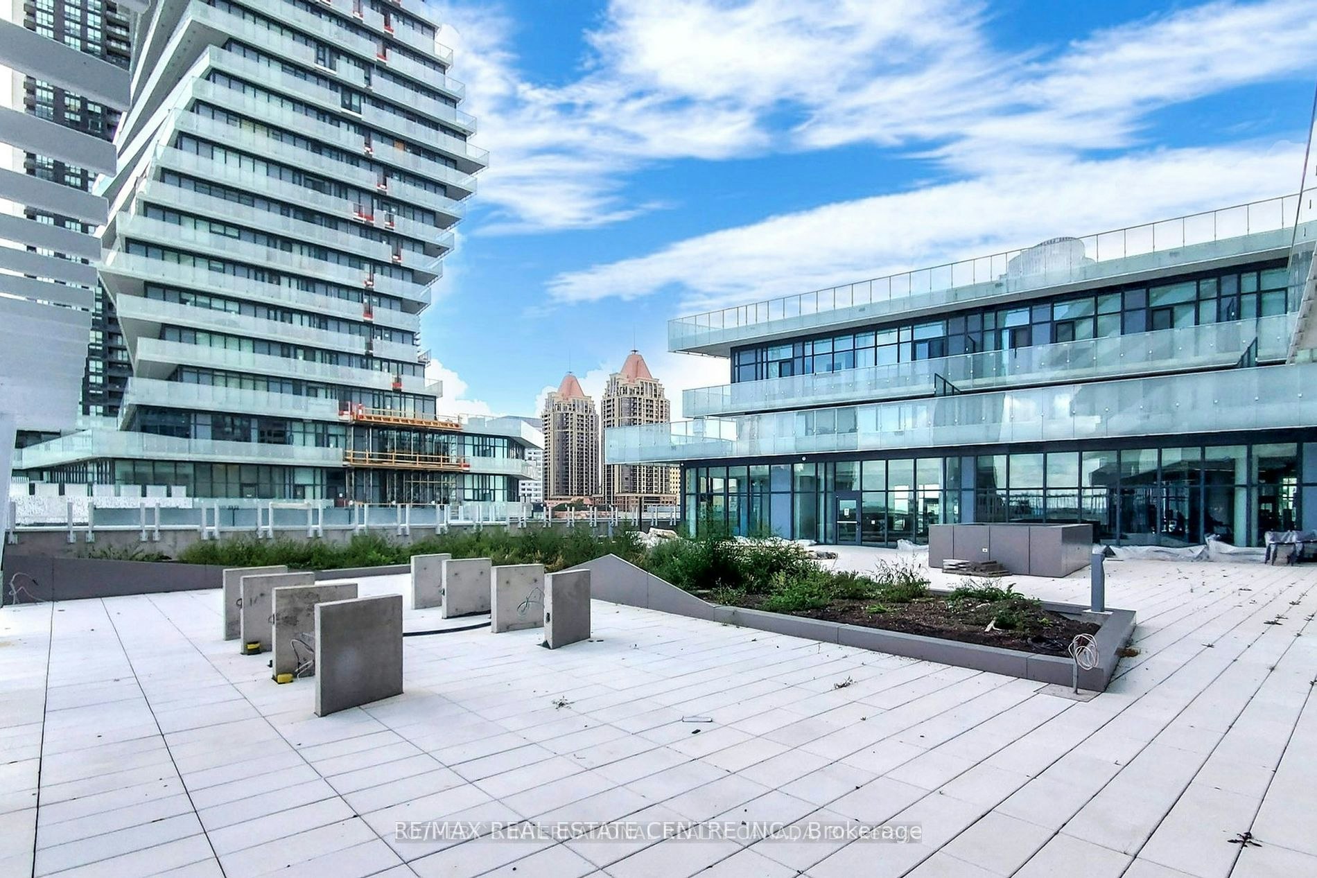 2409-3883 Quartz Road, Mississauga, ON, L5B 0M4 - 29