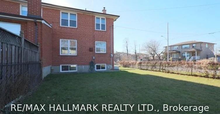 26 Imogene Avenue, Toronto, ON, M9M 1N7 - 15