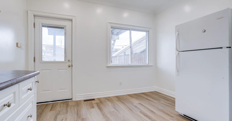 Main & Lower-1255 Dufferin Street, Toronto, ON, M6H 4C2 - 5