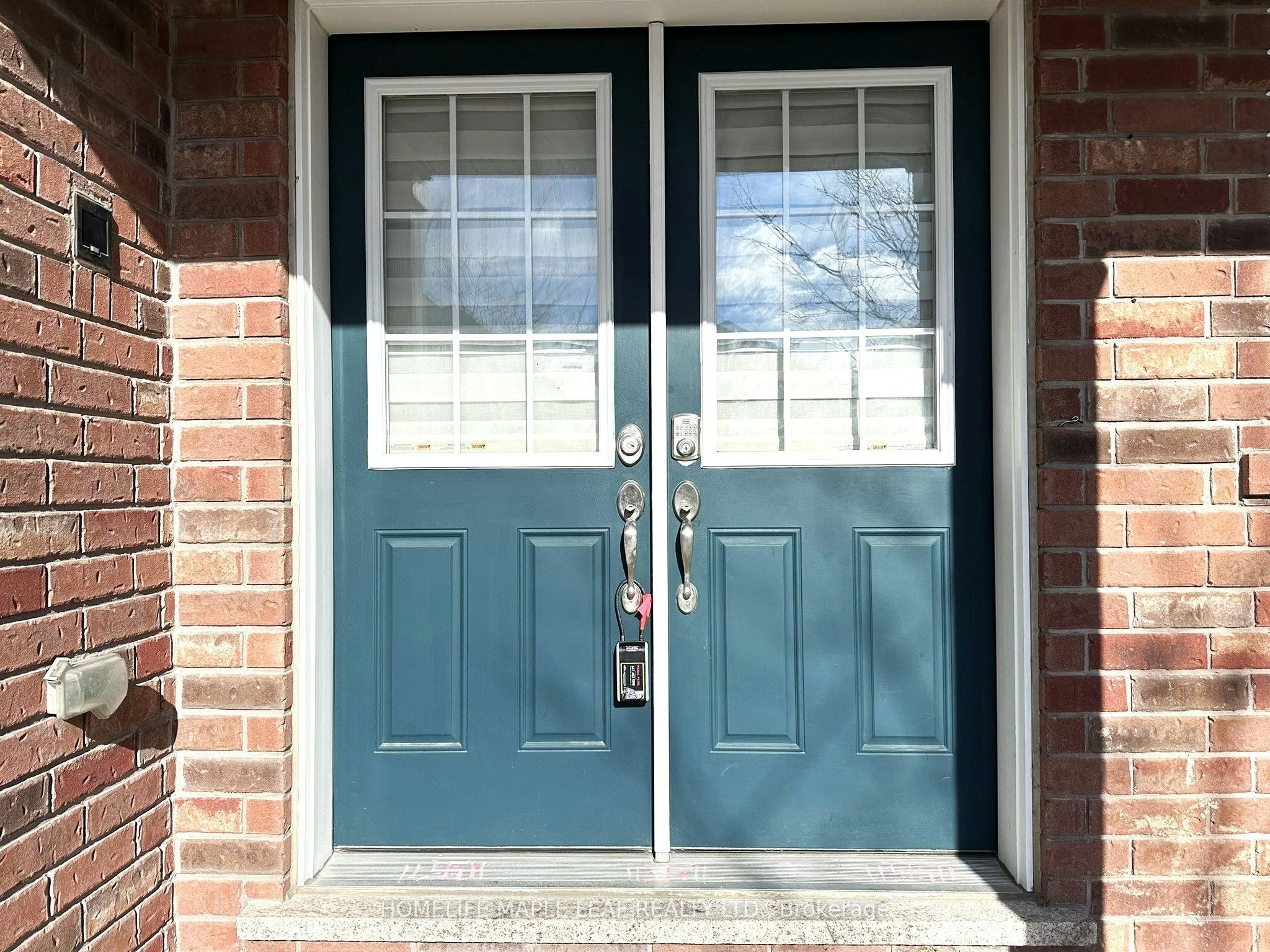 58 Seafair Crescent, Brampton, ON, L6Y 5W3 - 4