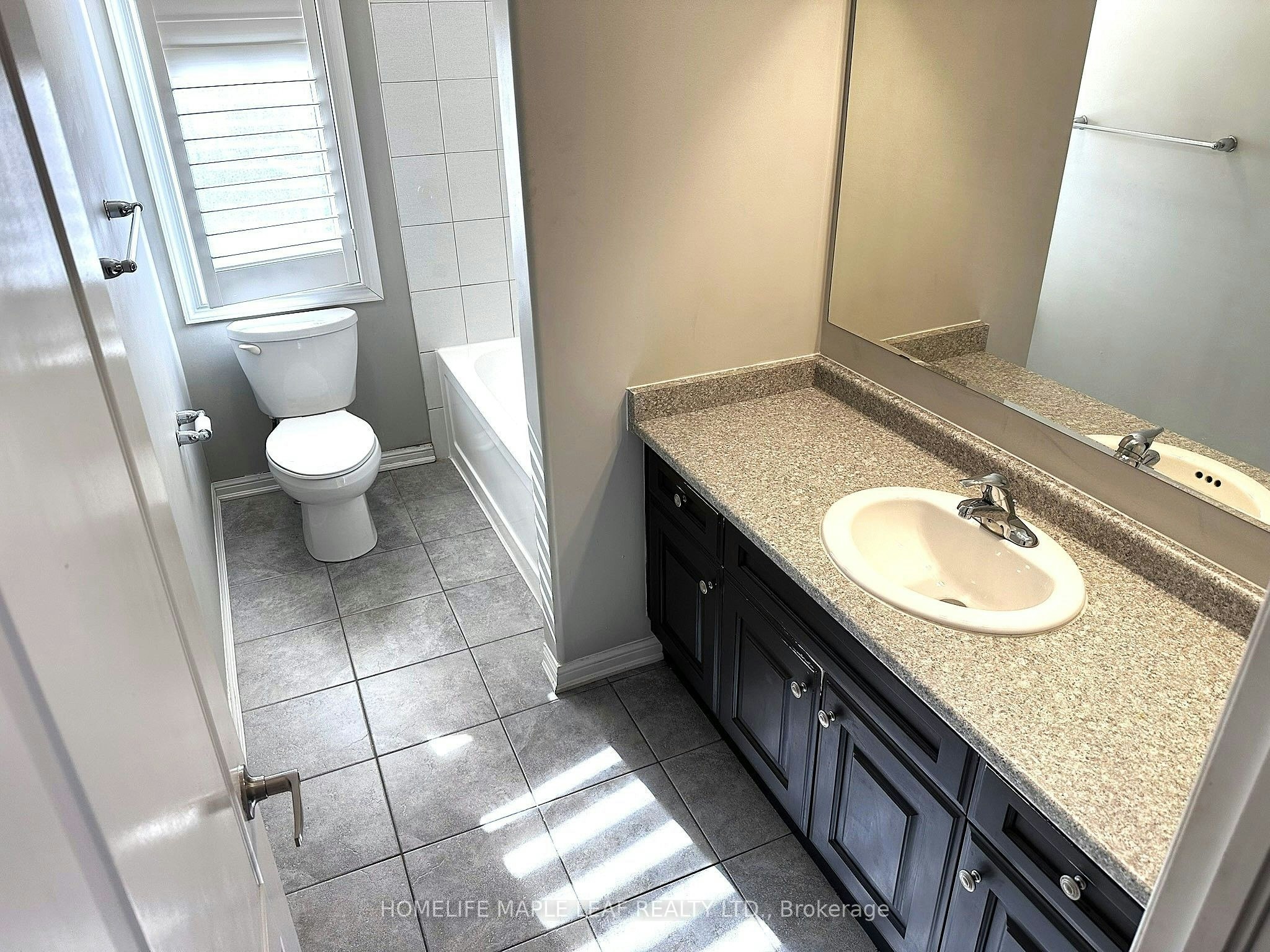 58 Seafair Crescent, Brampton, ON, L6Y 5W3 - 26