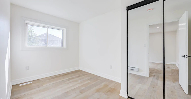 Lower-135 Cabana Drive, Toronto, ON, M9L 1L1 - 20