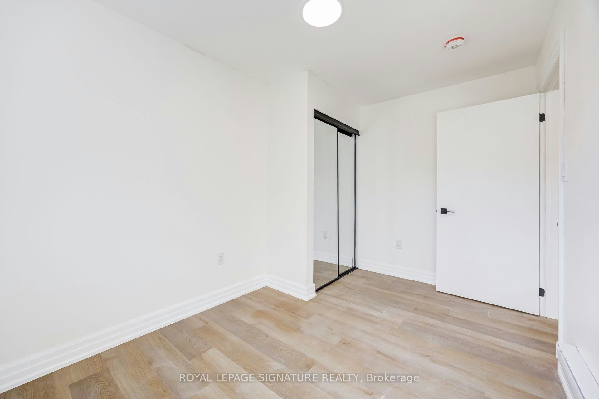Lower-135 Cabana Drive, Toronto, ON, M9L 1L1 - 22