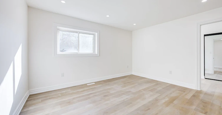 Lower-135 Cabana Drive, Toronto, ON, M9L 1L1 - 19