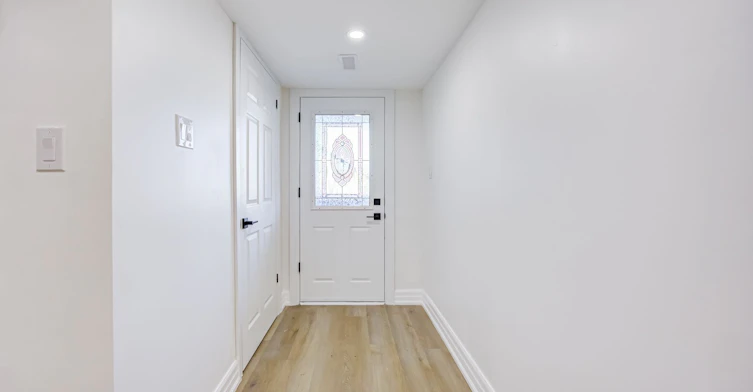 Lower-135 Cabana Drive, Toronto, ON, M9L 1L1 - 4