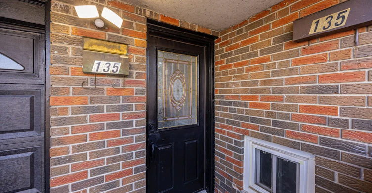 Lower-135 Cabana Drive, Toronto, ON, M9L 1L1 - 3