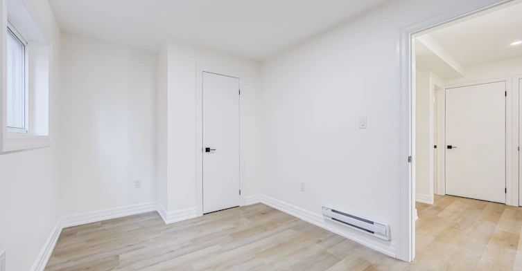 Lower-135 Cabana Drive, Toronto, ON, M9L 1L1 - 14