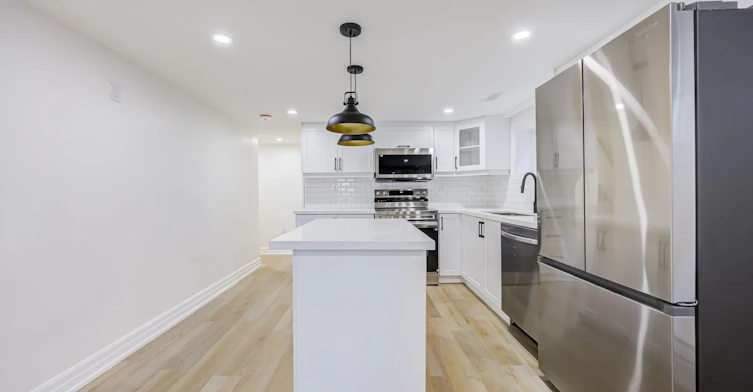Lower-135 Cabana Drive, Toronto, ON, M9L 1L1 - 6