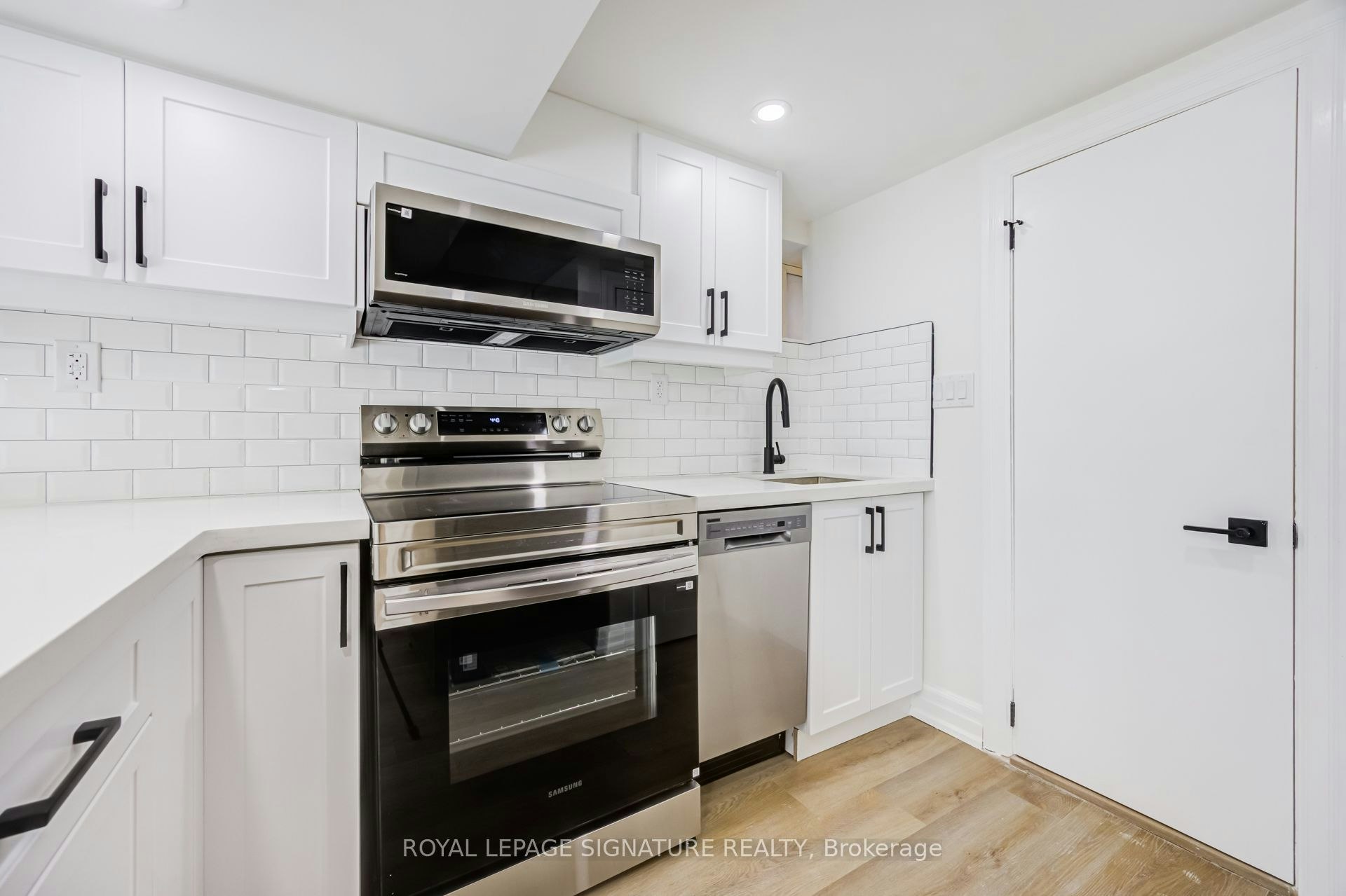 Bsmt-135 Cabana Drive, Toronto, ON, M9L 1L1 - 11